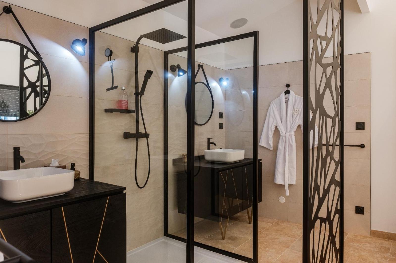 Le Vertu'Ose Rougiers Ngoại thất bức ảnh